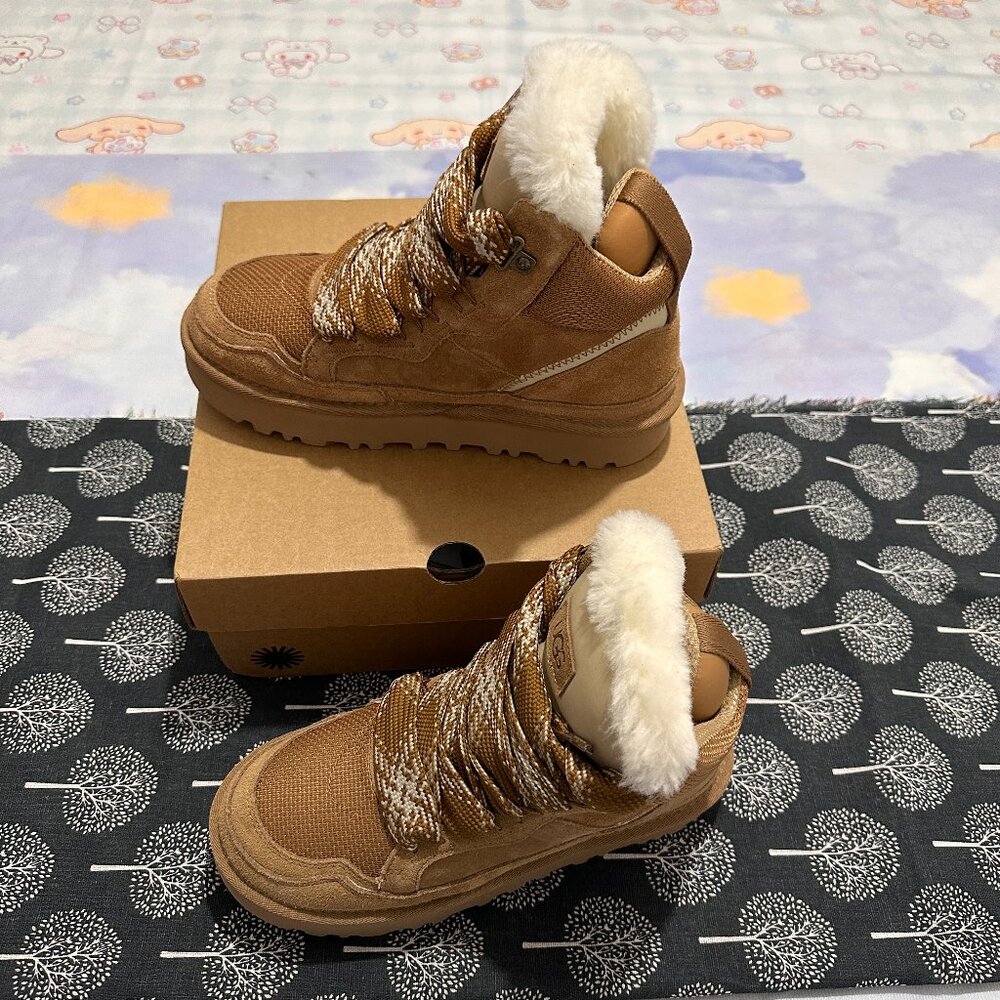Brown Ugg High-Top Warm Boots